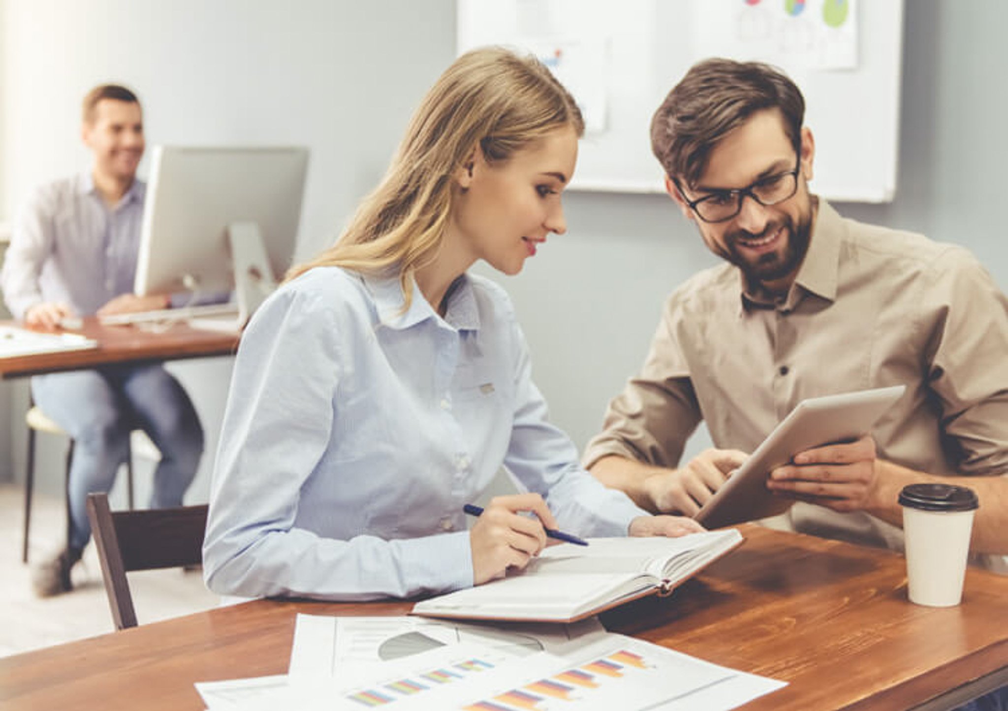 Advanced reporting & dashboards